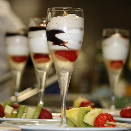 Hotel Casa Yvorio 테라치나 외부 사진