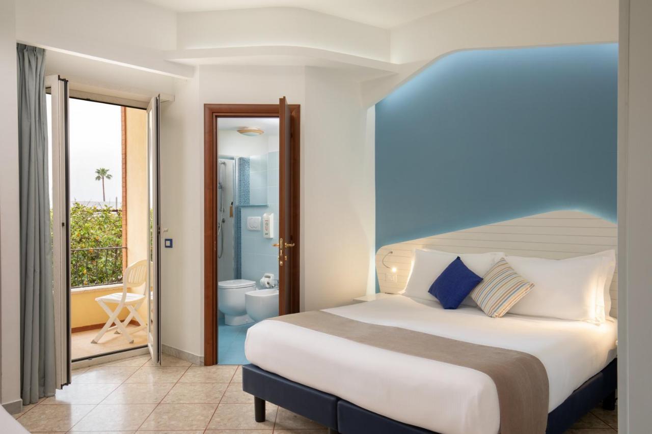 Hotel Casa Yvorio 테라치나 외부 사진