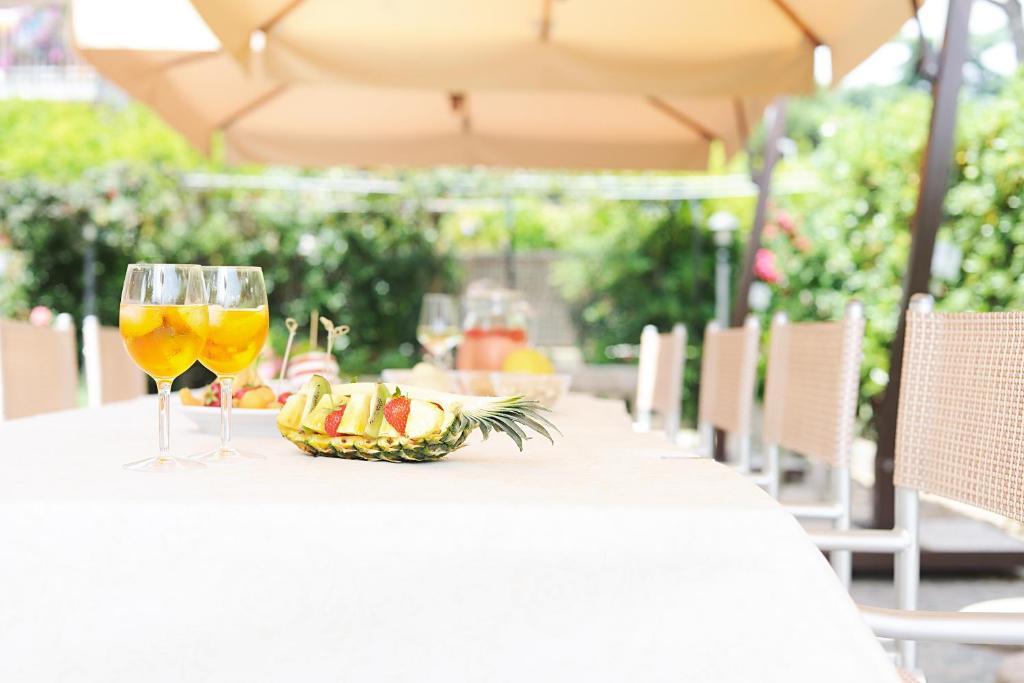 Hotel Casa Yvorio 테라치나 외부 사진